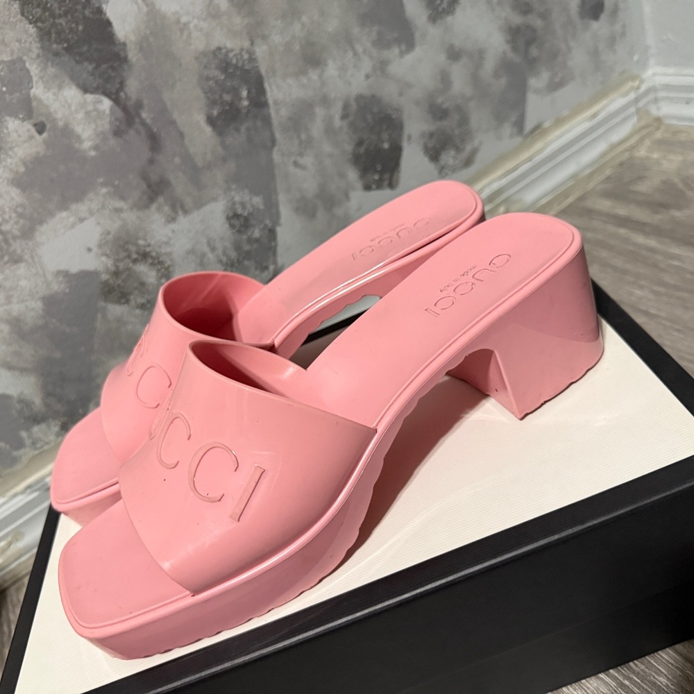 Gucci Pink Heeled Slide Sandals